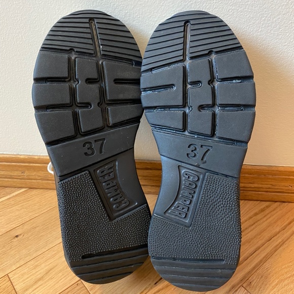 New condition/never worn eclectic & unique multicolour runners by Camper - Picture 10 of 10